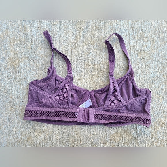 Adore Me Bra - Picture 2 of 4